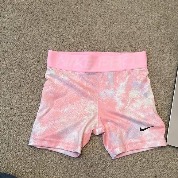 Pink tie dye nike pros - Picture 1 of 1